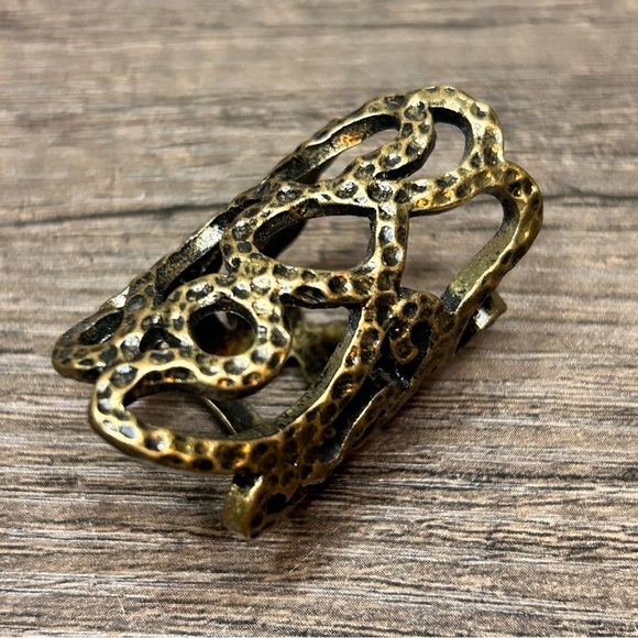 Vintage Brass Abstract Textured Statement Ring Size 8 - Picture 1 of 5